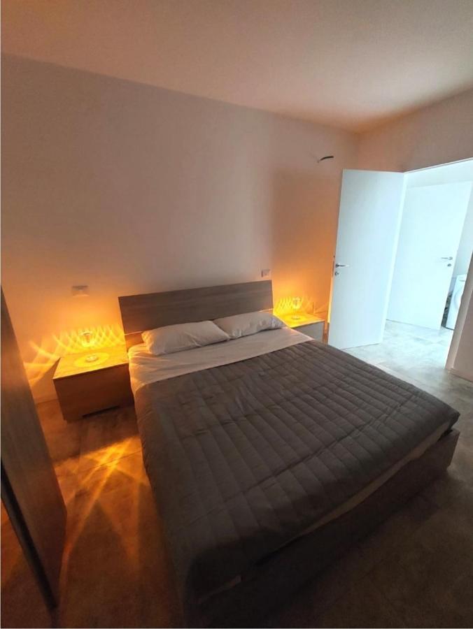 Sweet Mira Apartment ภายนอก รูปภาพ